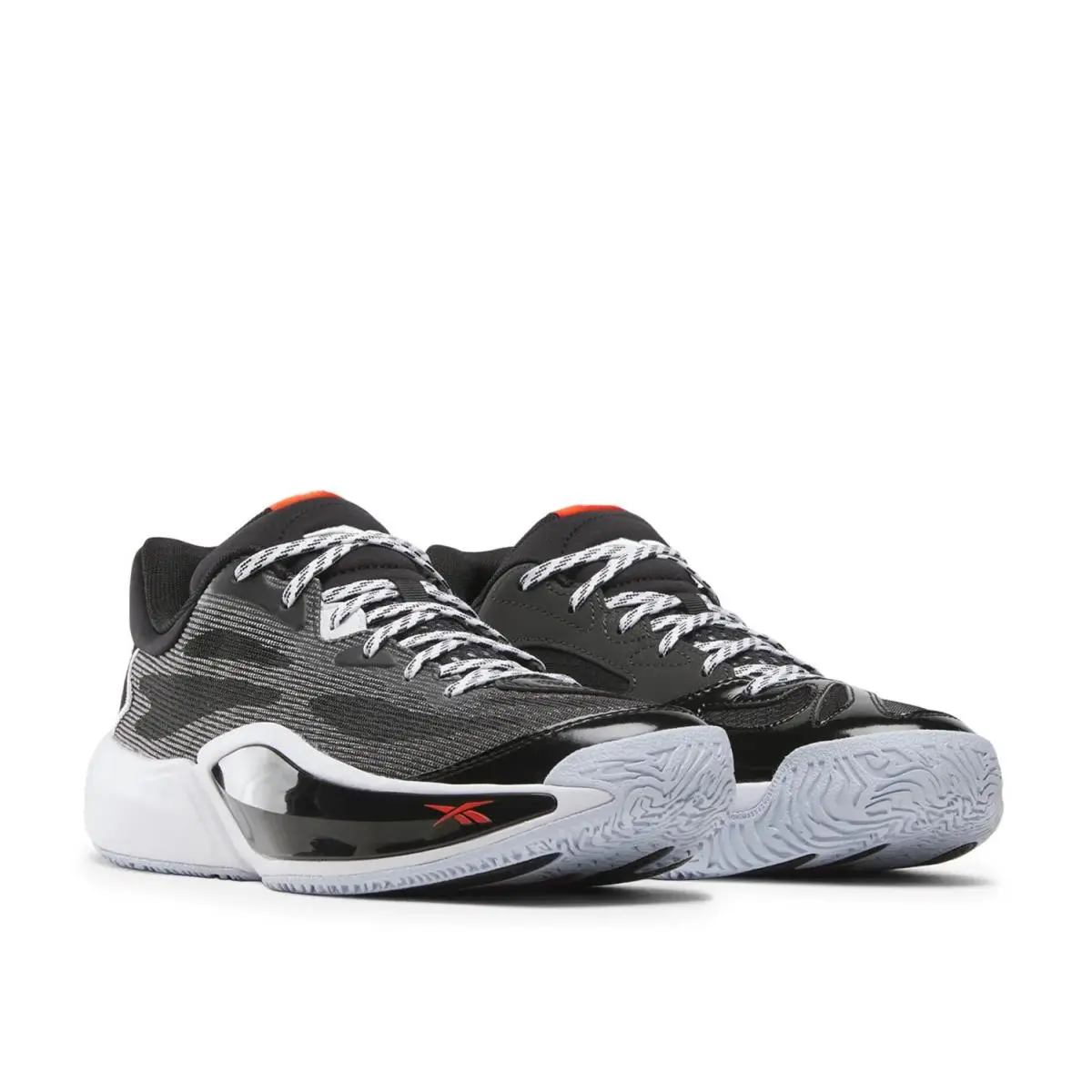 Reebok shoes - Black/White 7