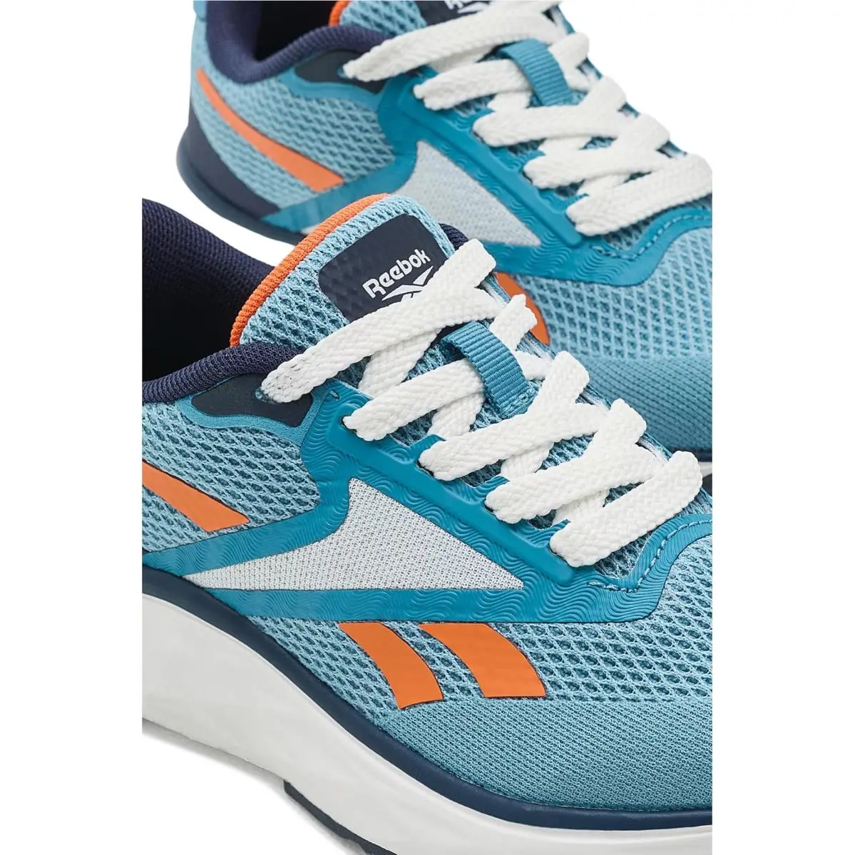 Reebok shoes - Black/White 18