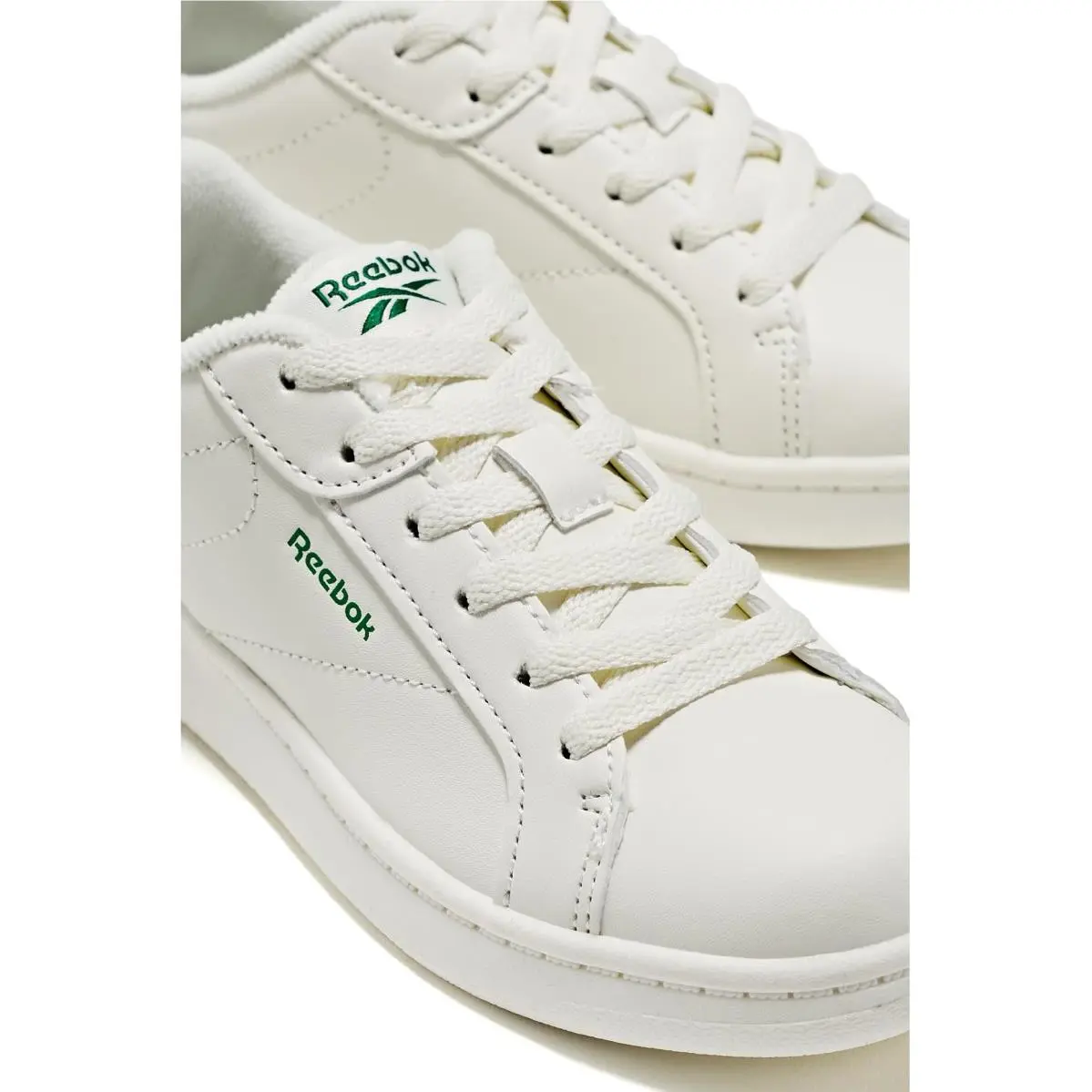 Reebok shoes - Chalk/Glen Green 4