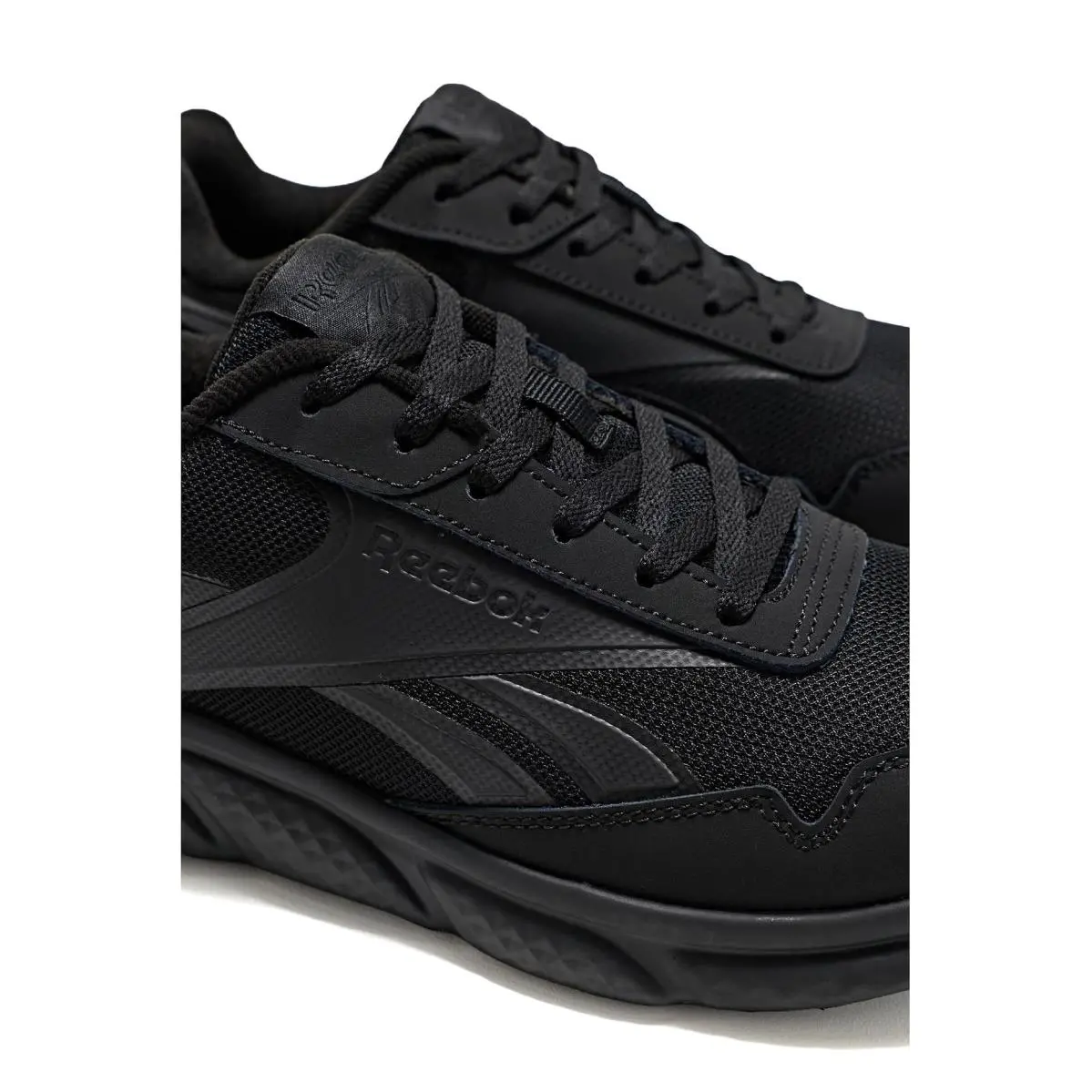 Reebok shoes - Black/Black/Black 11