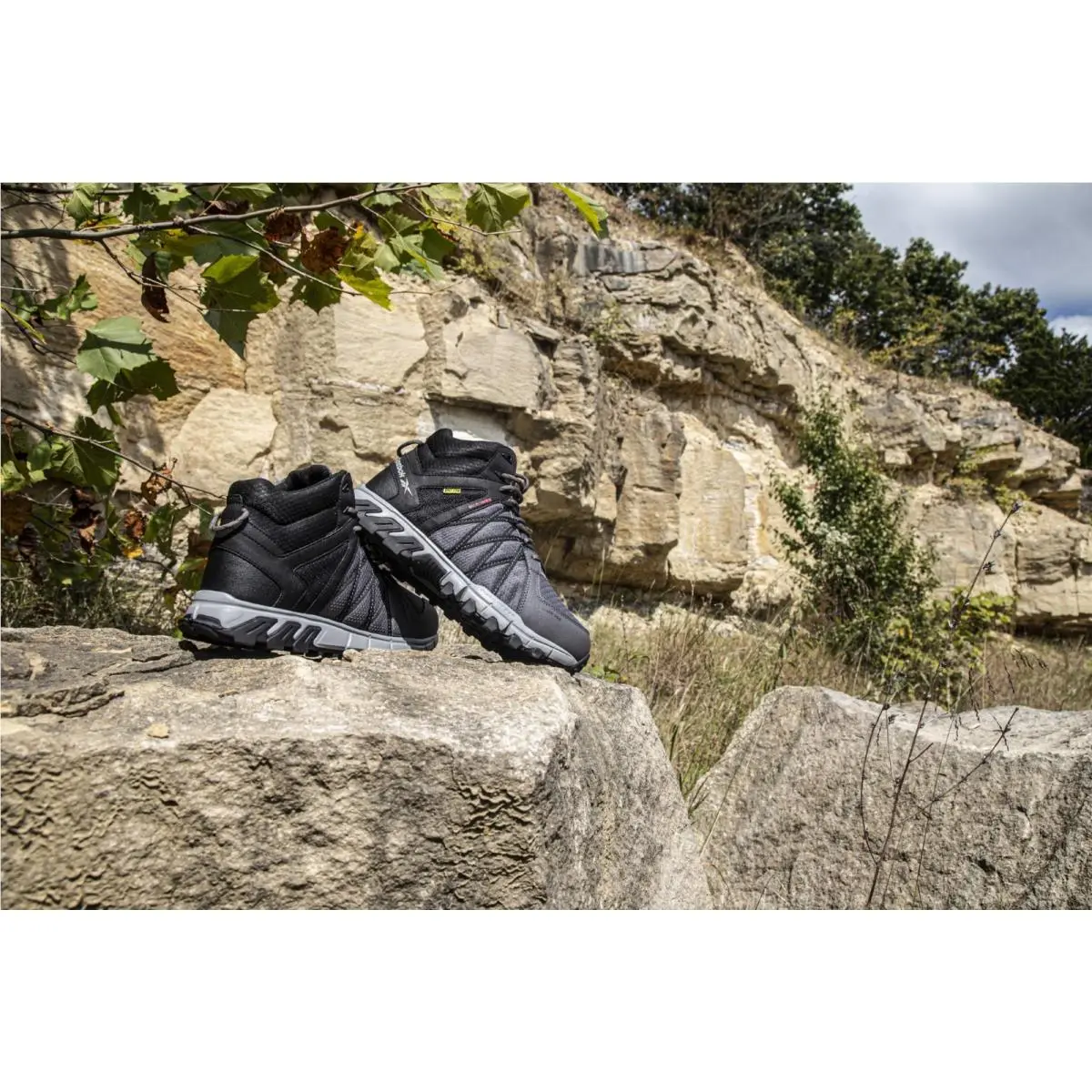 Reebok shoes - Grey/Black 18