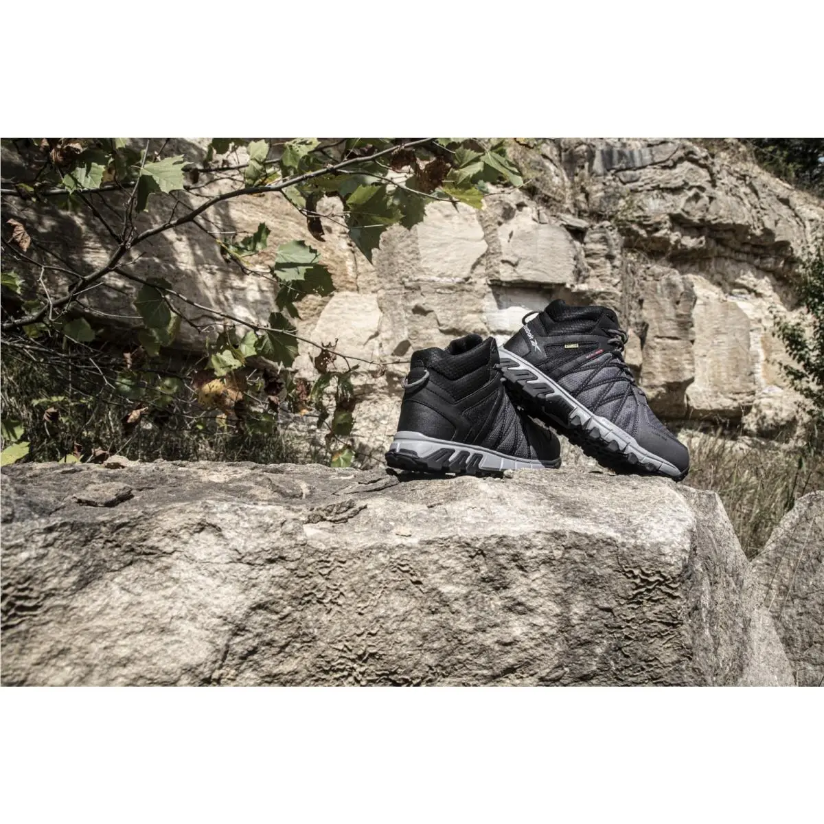 Reebok shoes - Grey/Black 19
