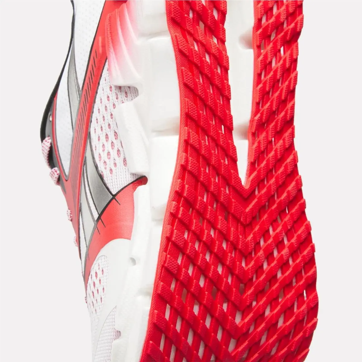 Reebok shoes - White/Vector Red/Black
