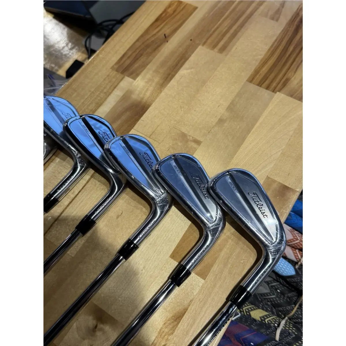 Titleist  - DG Tour Issue S400 - Tour Issue - chrome 1