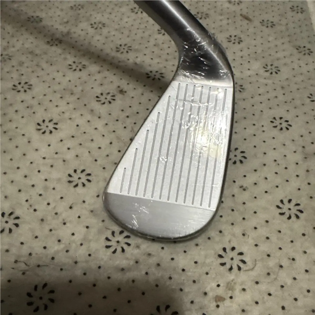 Titleist  - 2025 T100 - White 3