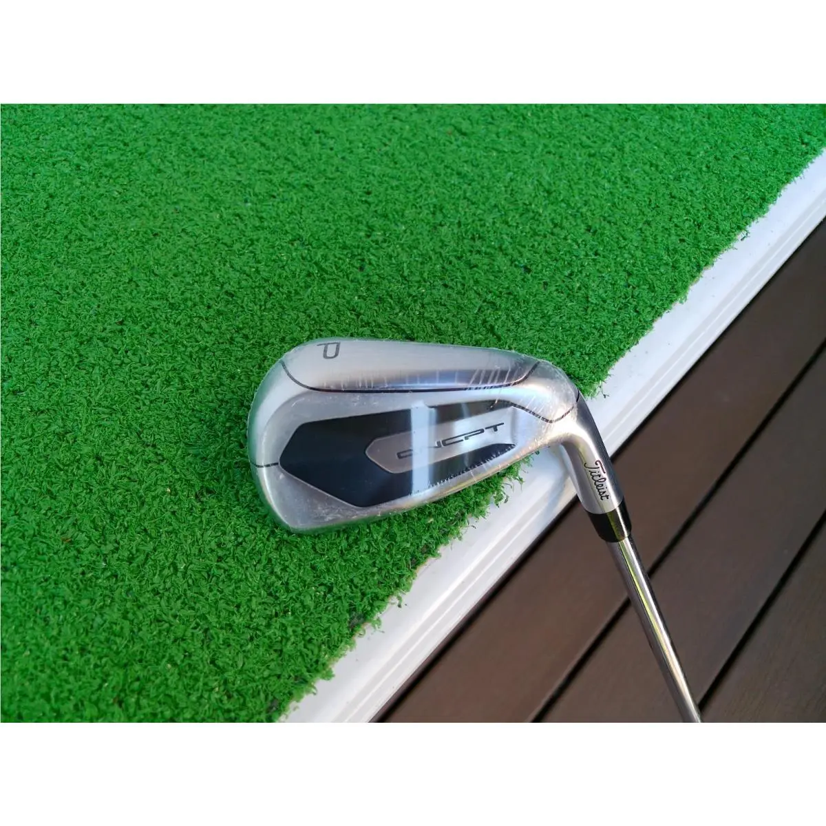 Titleist Cncpt CP04 Pitching Wedge w/ True Temper Amt Red S300 Stiff Shaft