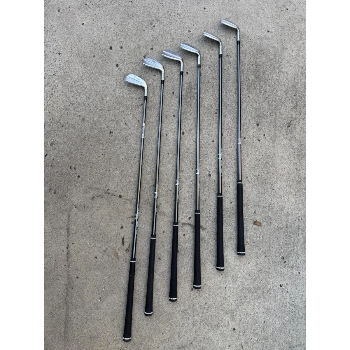 Titleist T250 Launch 4G Mitsubishi 6-G Iron Set