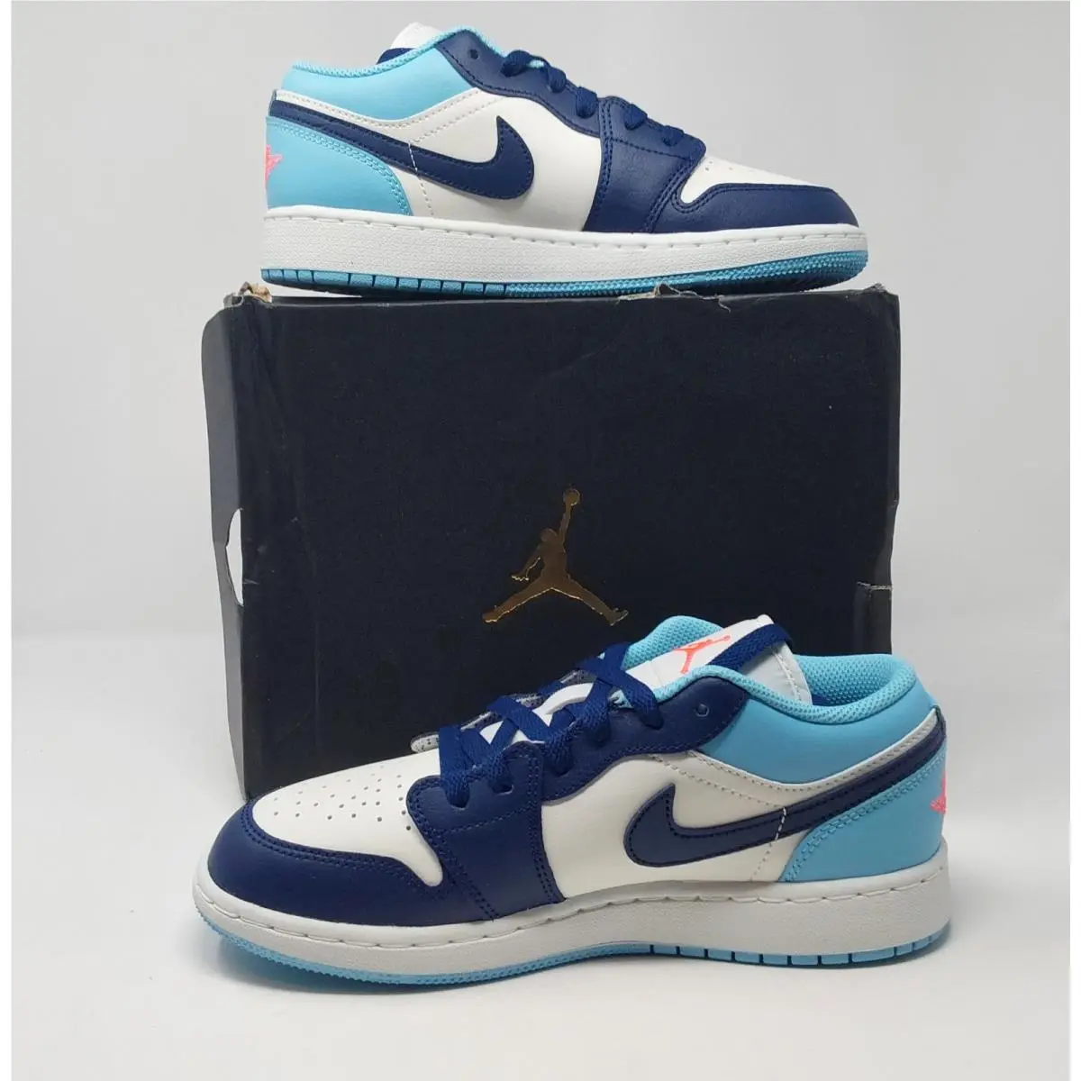 Nike shoes - Air Jordan 1 - Air - Blue 0