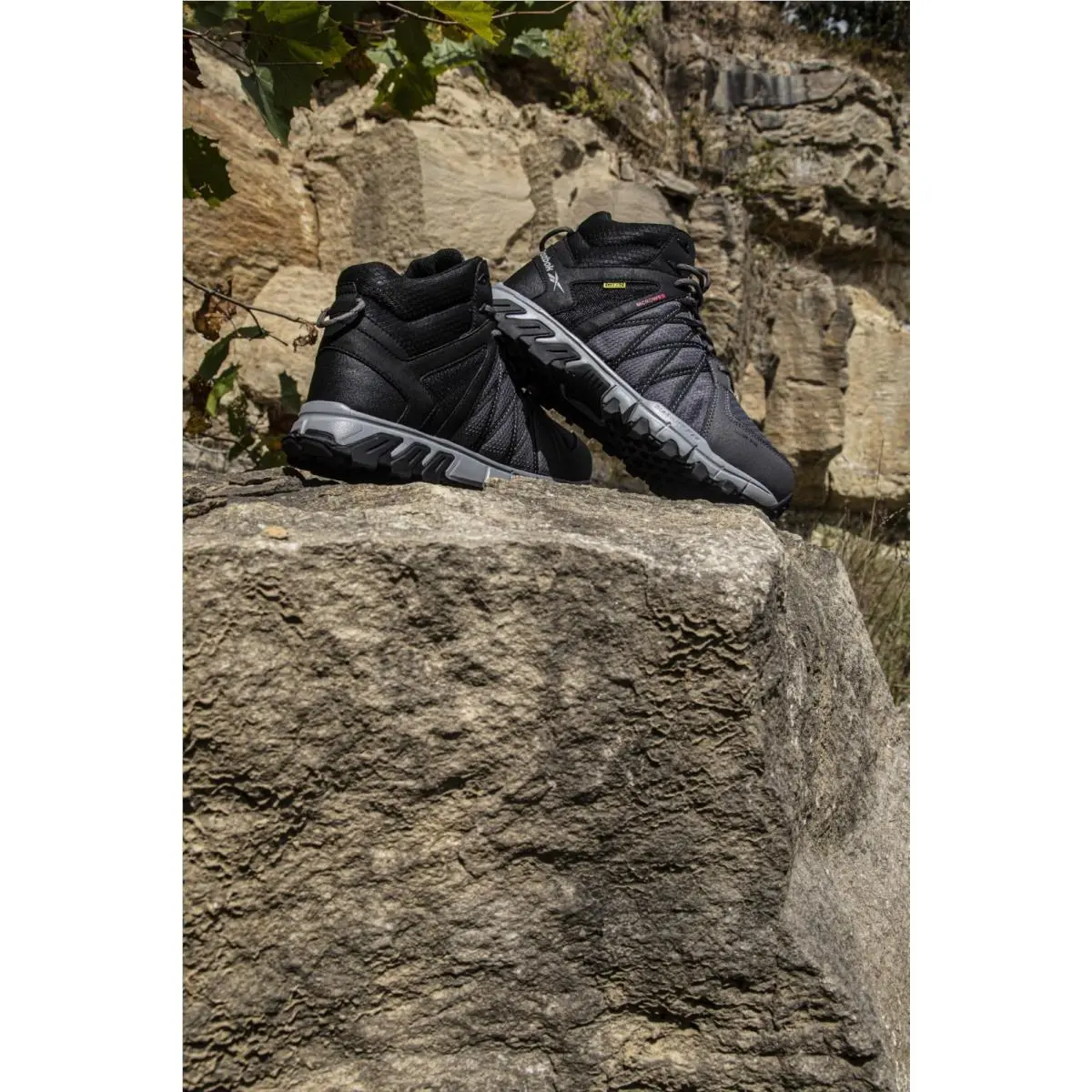 Reebok shoes - Black, Grey (UPC: 690774510272) 5