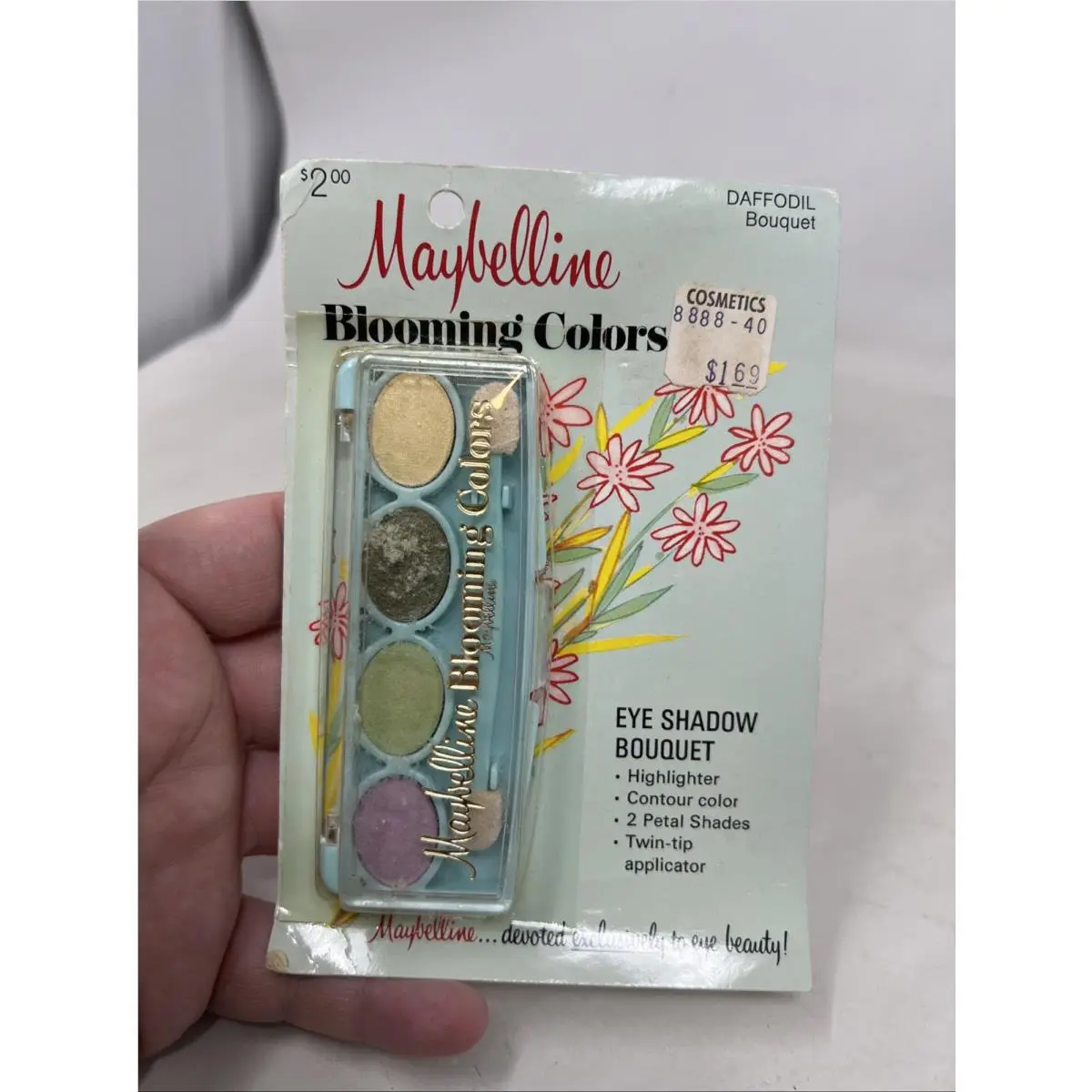 Vintage Maybelline Makeup Blooming Colors Eyeshadow Palette Prop 70`s Nos