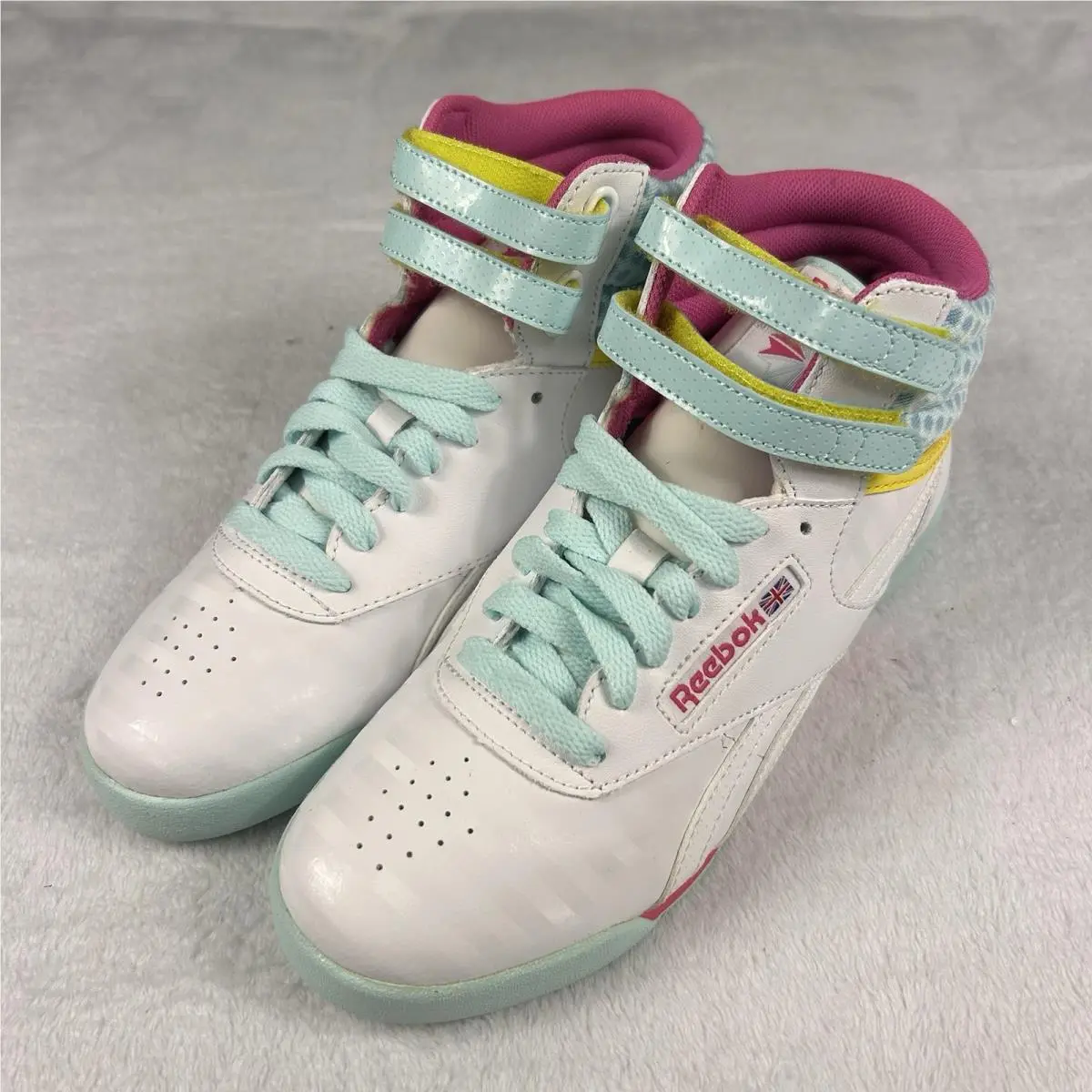 Reebok shoes - Reebok Freestyle - Freestyle - White, Pink, Cool Breeze (UPC: 0888596456605) 2