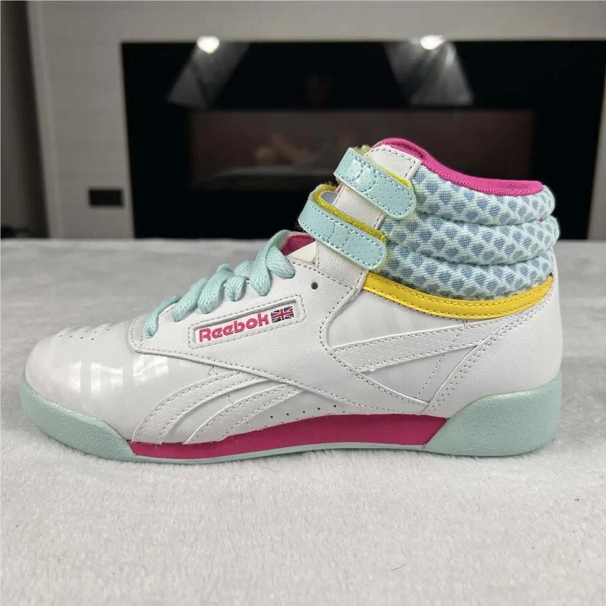 Reebok shoes - Reebok Freestyle - Freestyle - White, Pink, Cool Breeze (UPC: 0888596456605) 1