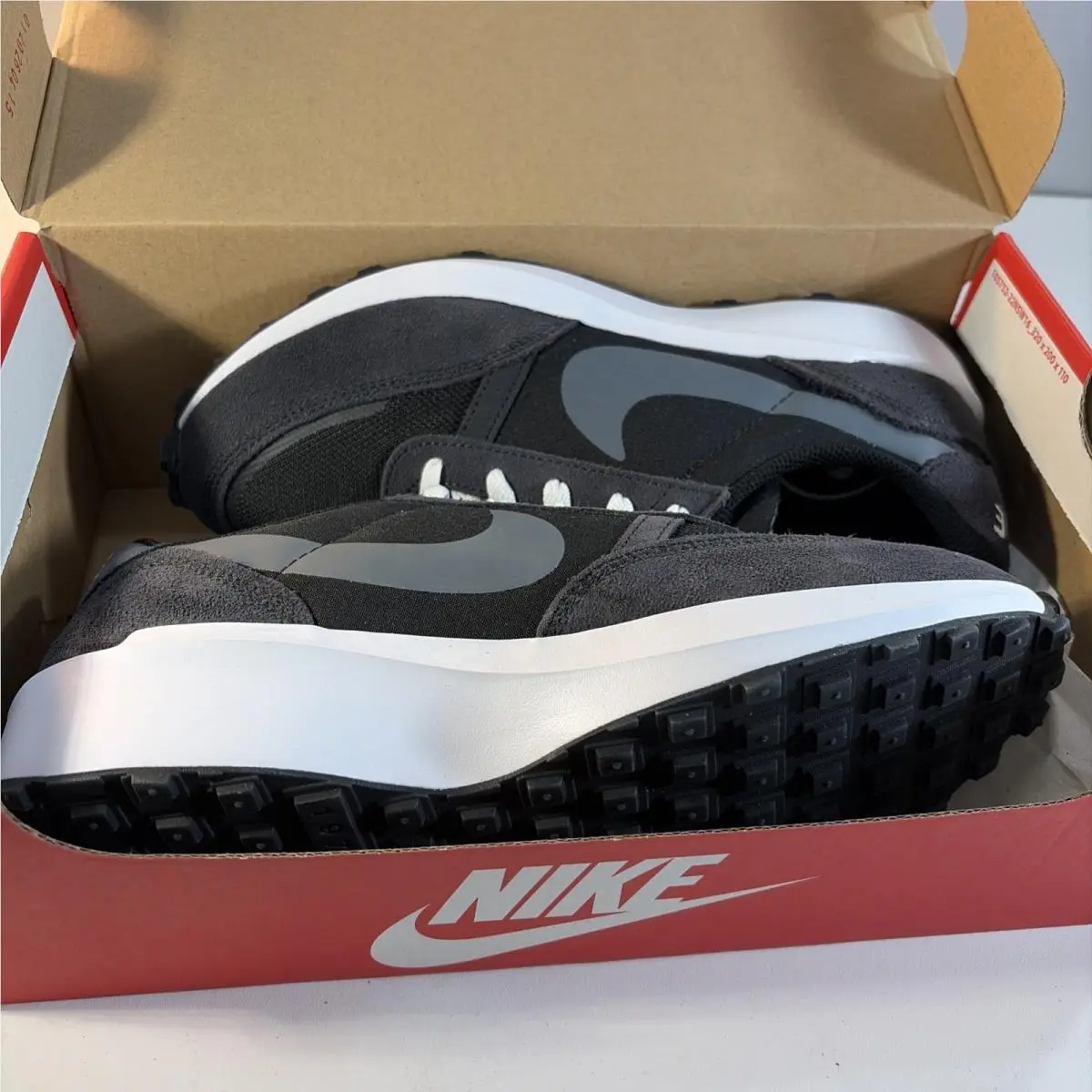 Nike Waffle Nav Men’s Size 8 Black Grey White Lace Up Ships Fast