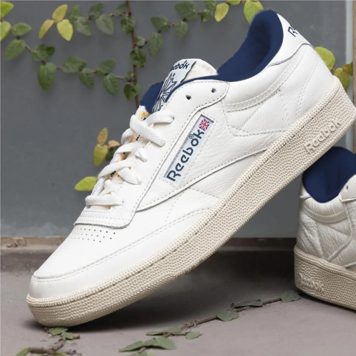 Reebok shoes - ehc 69 - ehc - EHC69 - chalk alabaster vector navy (UPC: 195734134982) 1