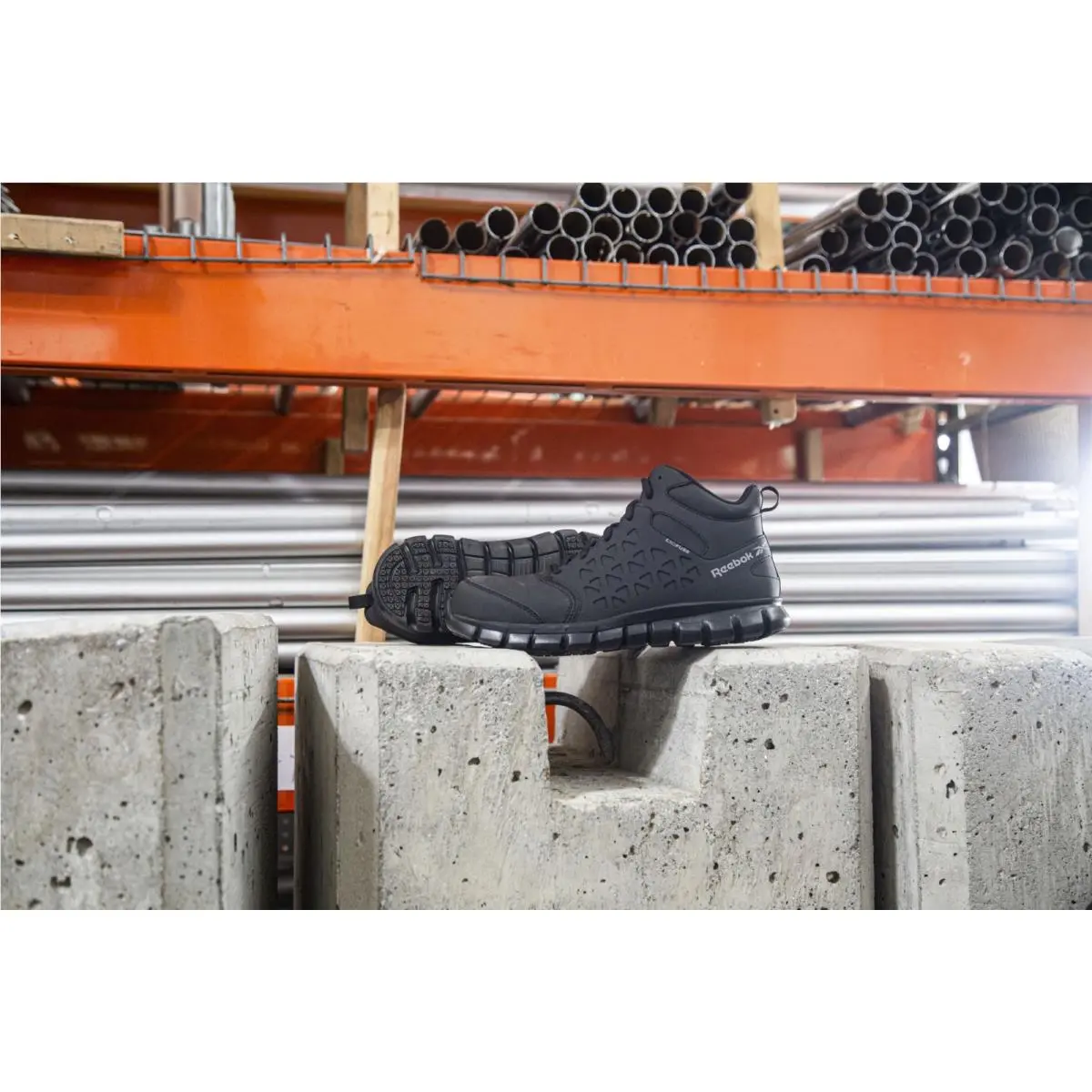 Reebok shoes - Black (UPC: 690774534643) 2
