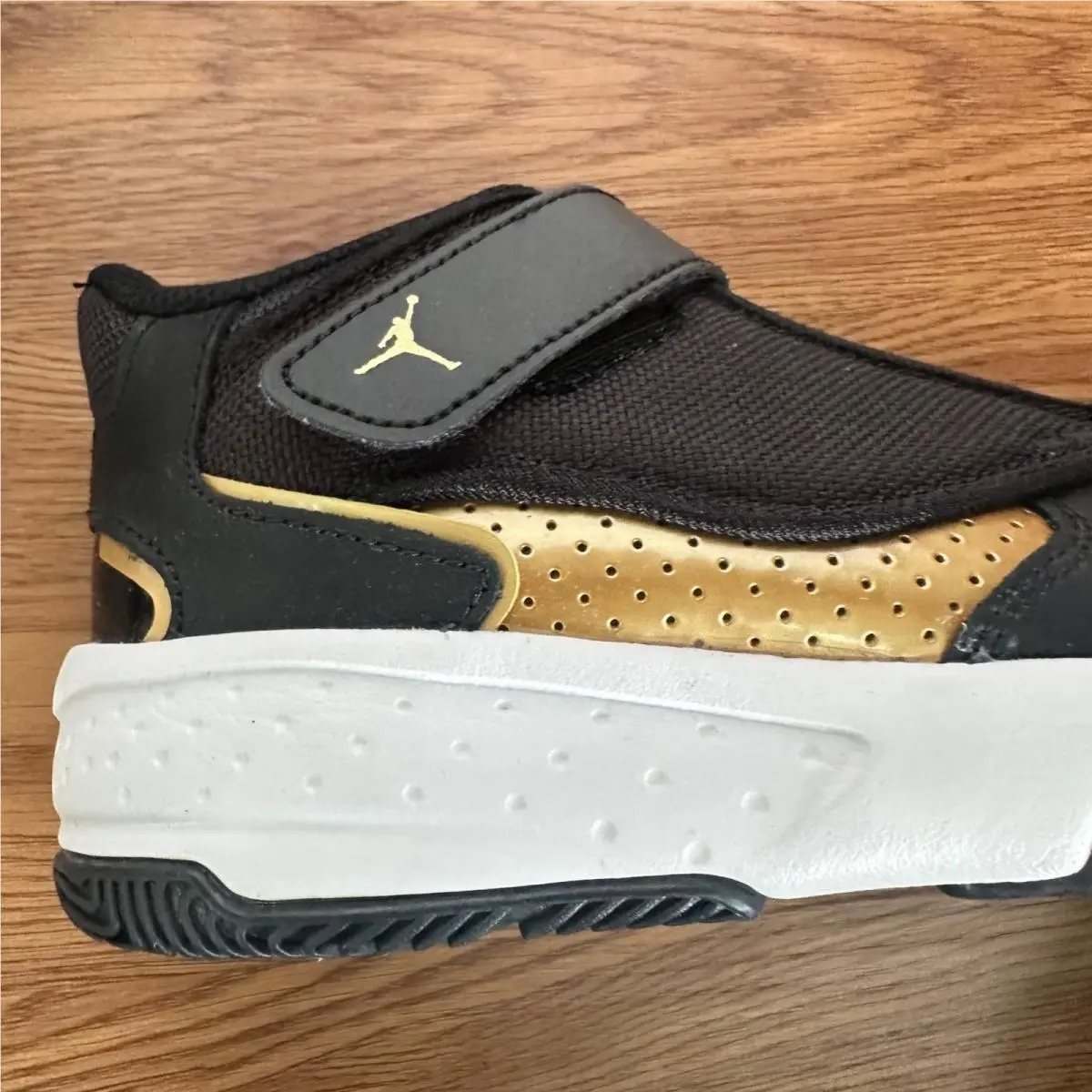 Nike shoes - Jordan Max Aura - Max Aura - black (UPC: 196152217196) 3