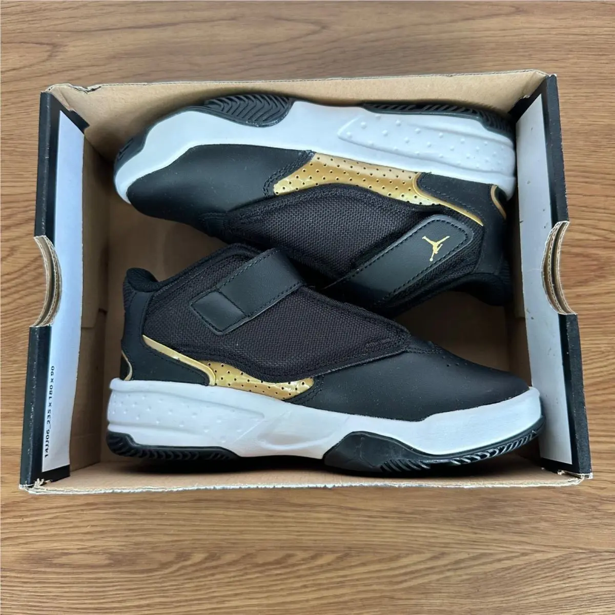 Nike shoes - Jordan Max Aura - Max Aura - black (UPC: 196152217196) 4