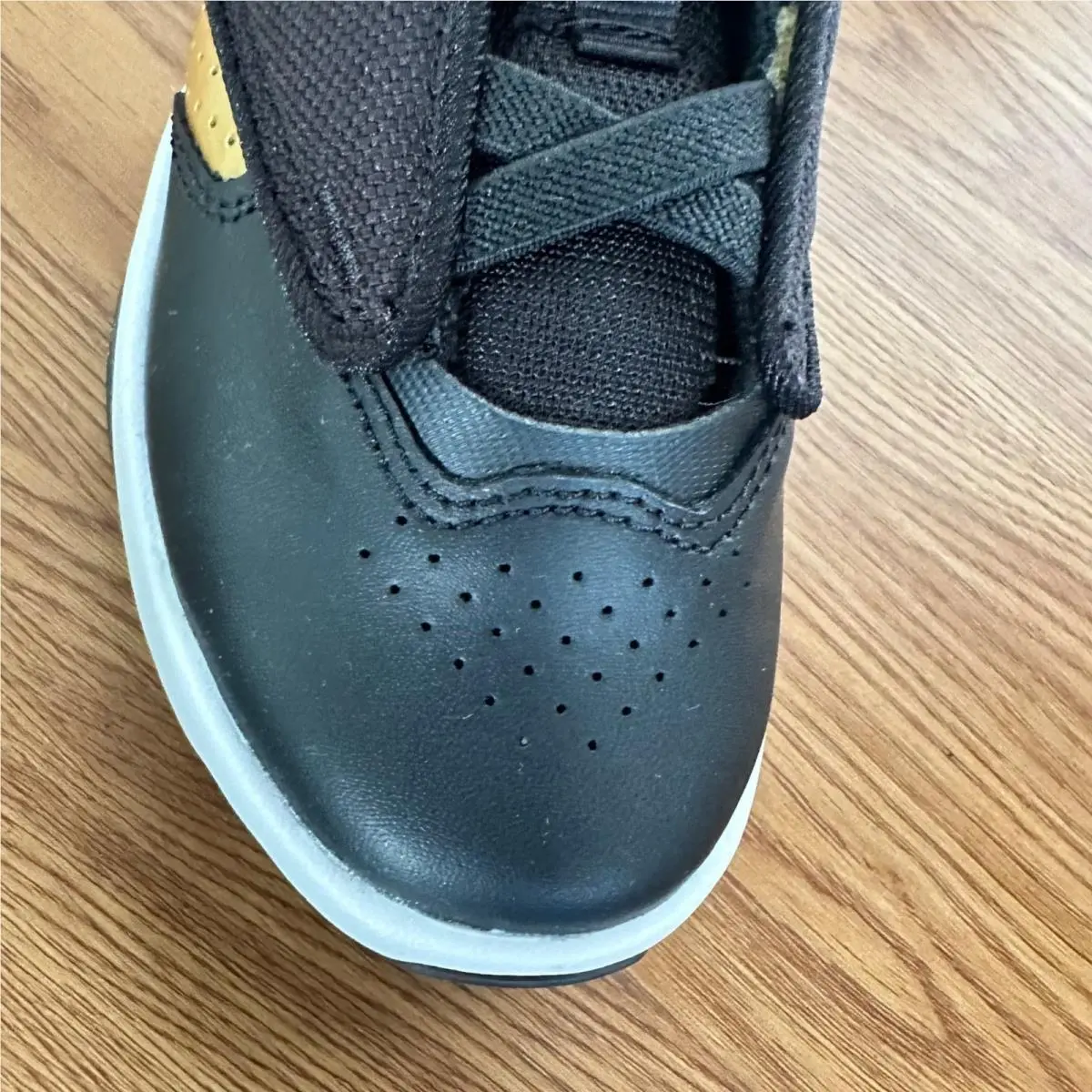 Nike shoes - Jordan Max Aura - Max Aura - black (UPC: 196152217196) 6