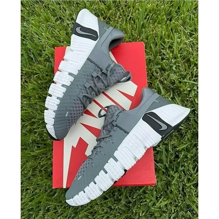 Nike shoes - Nike Free Metcon - Free Metcon - Gray 1