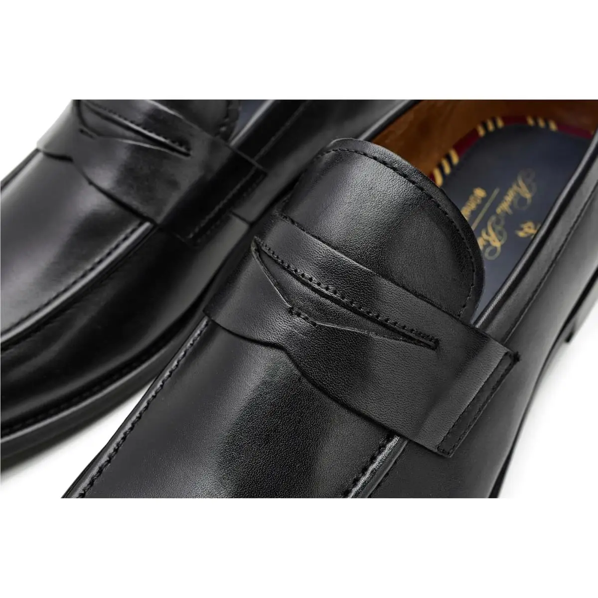 Brooks shoes - Black Leather Smooth 4