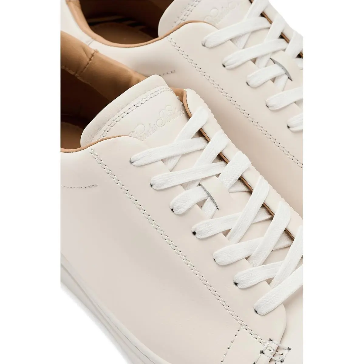Brooks shoes - White Combo 18
