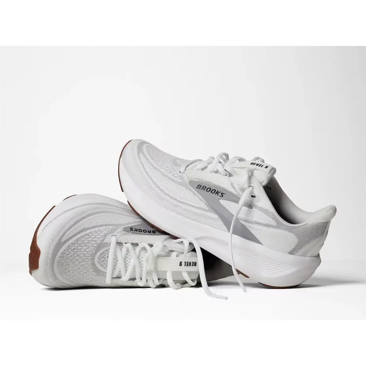 Brooks shoes - White 6