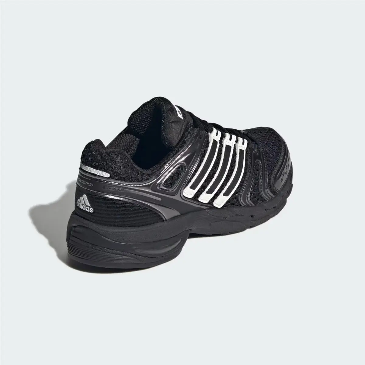 Adidas shoes - Core Black / Off White / Core Black 3