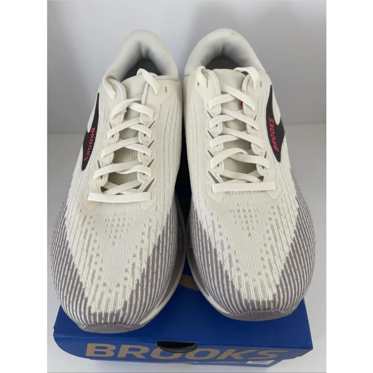 Brooks shoes - Brooks Ghost Amp 9.5 B - 1204861B218 - Artic Wolf/Dove/Pink 3