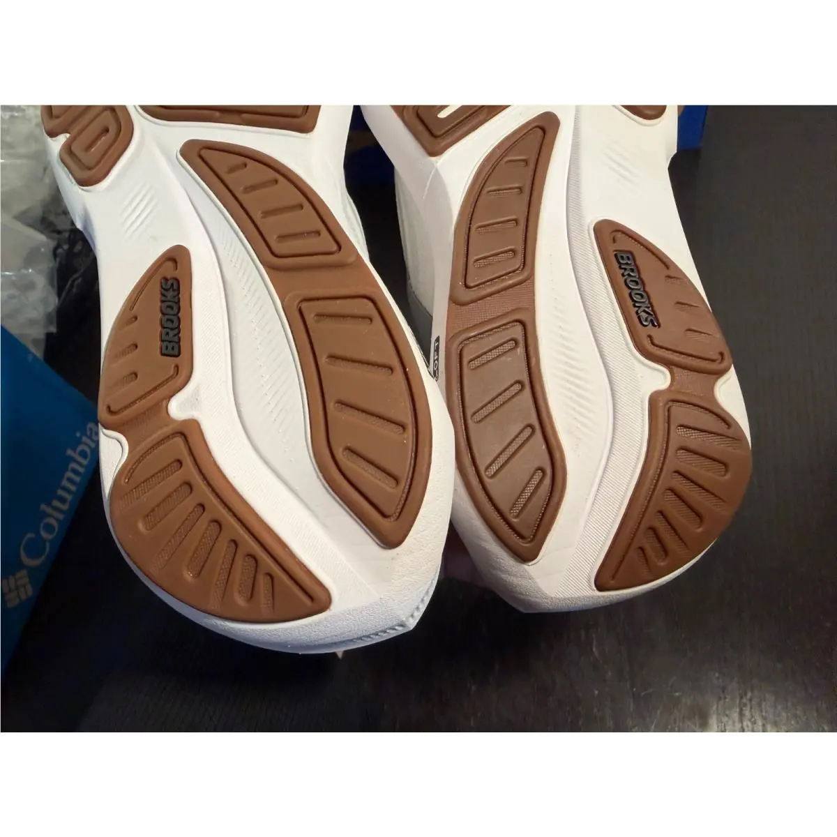 Brooks shoes - Brooks Revel - Revel - White, Grey 13