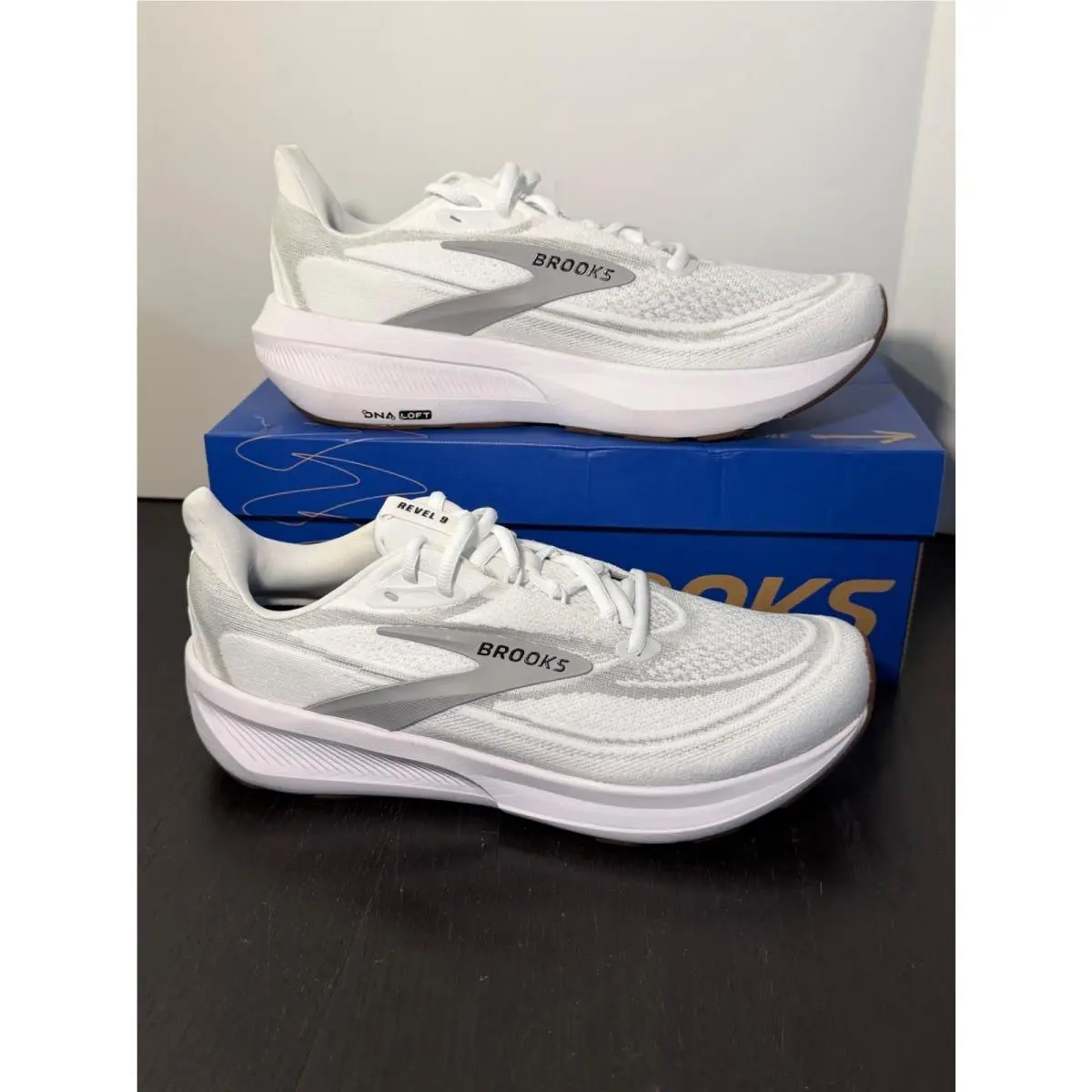Brooks shoes - Brooks Revel - Revel - White, Grey 0