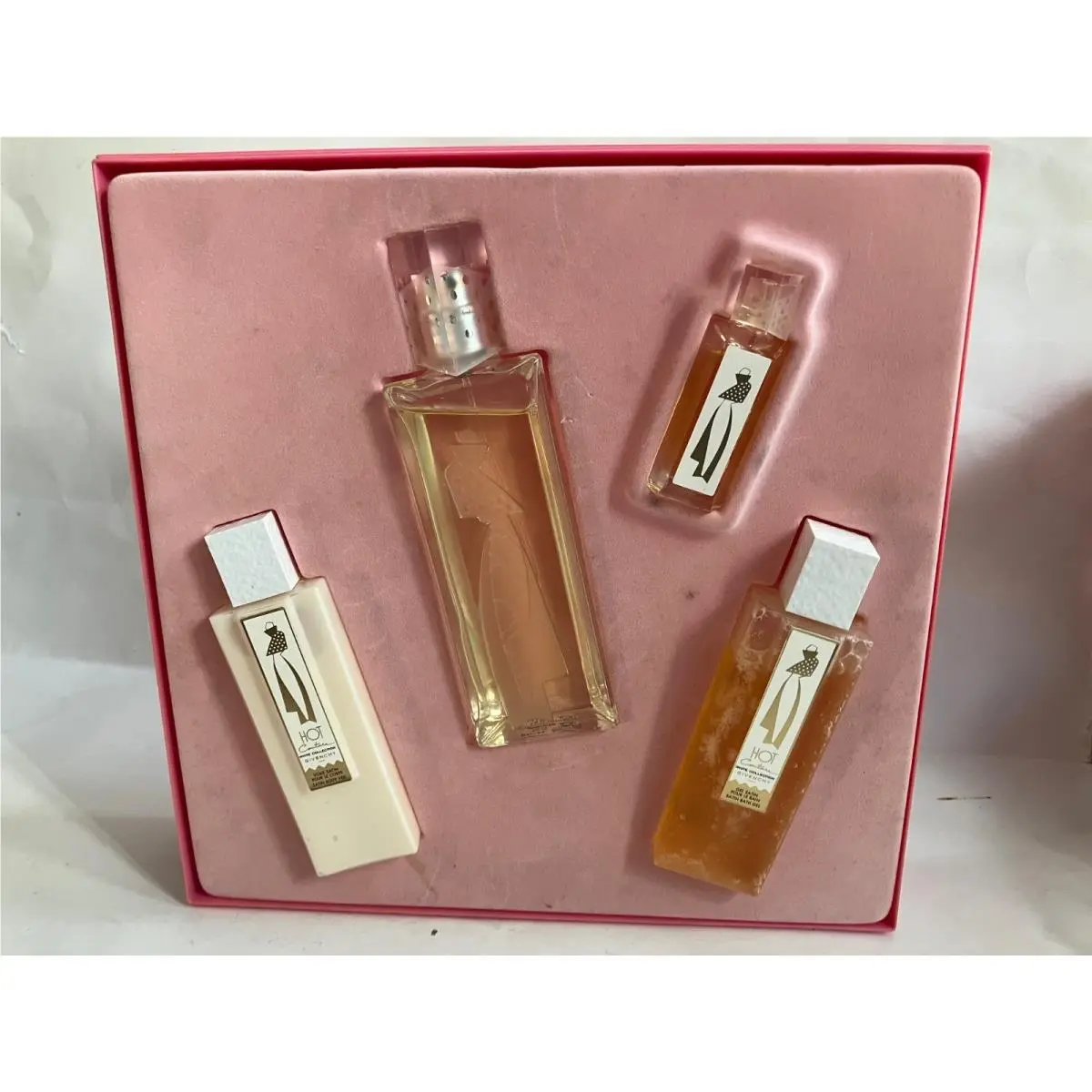 Hot Couture White Selection 4Piece Gift Set For Women by Givenchy