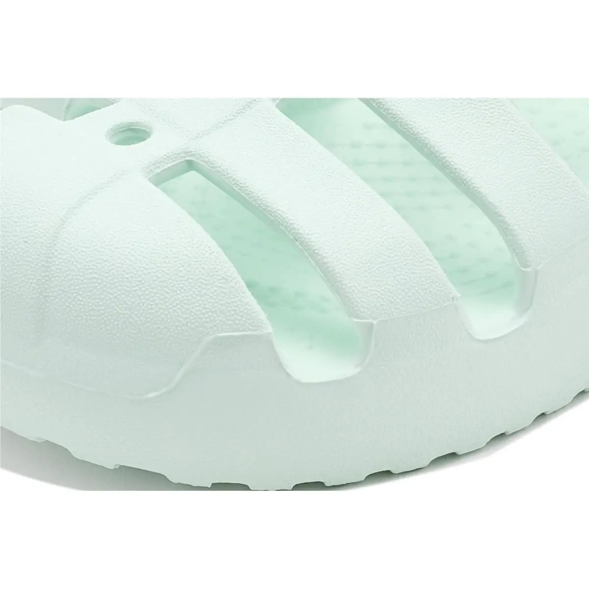 Crocs shoes - Retro Ice 11