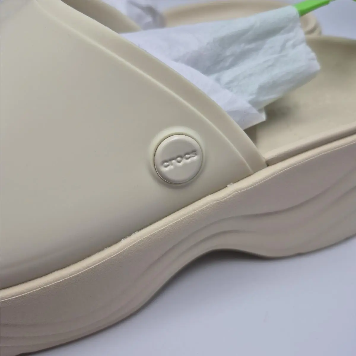 Crocs shoes - 208182-2Y2 - 208182-2Y2 - White (UPC: 196265319909) 4