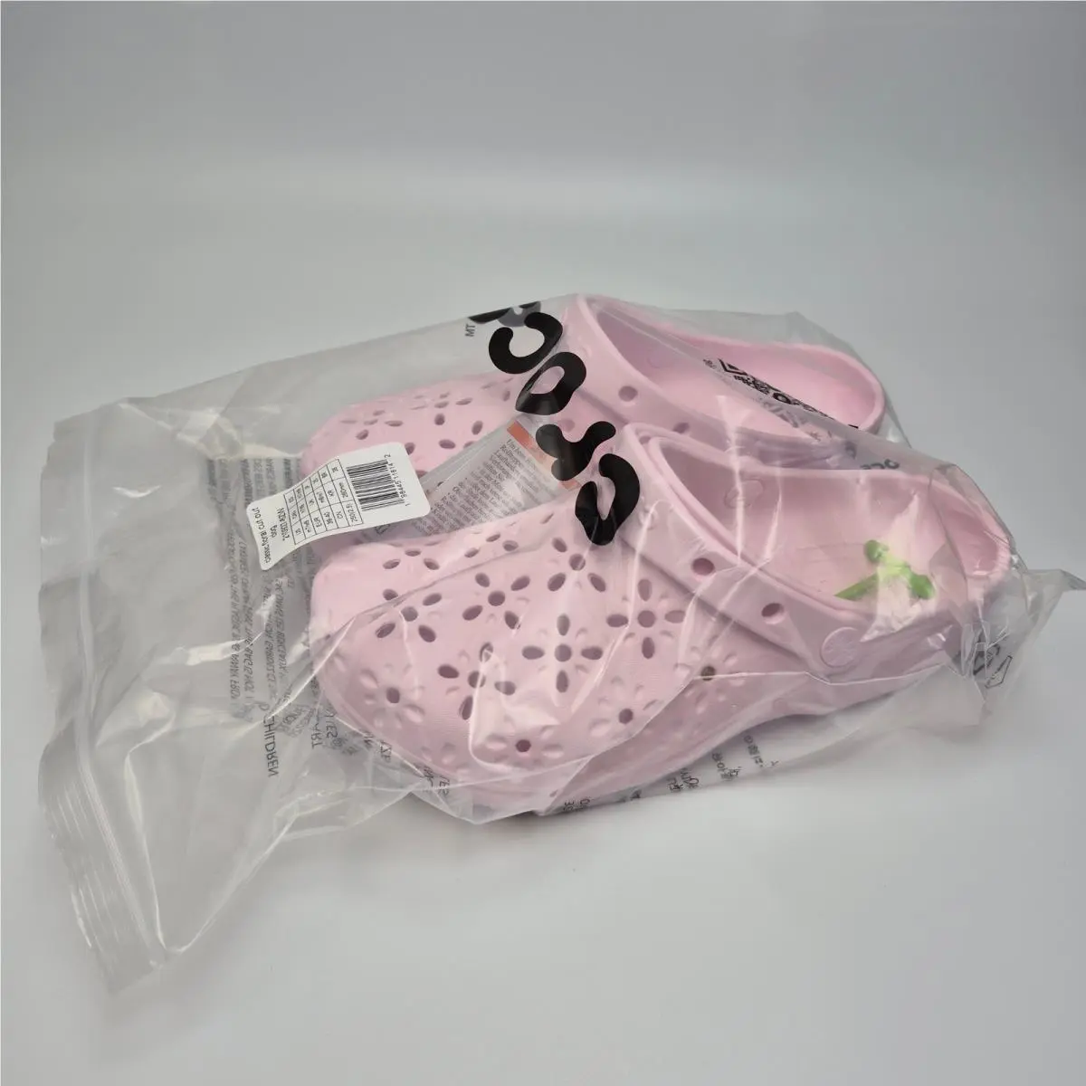 Crocs shoes - Pink (UPC: 198445118142) 1