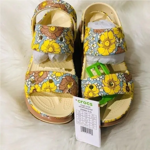 Crocs shoes - Yellow 2