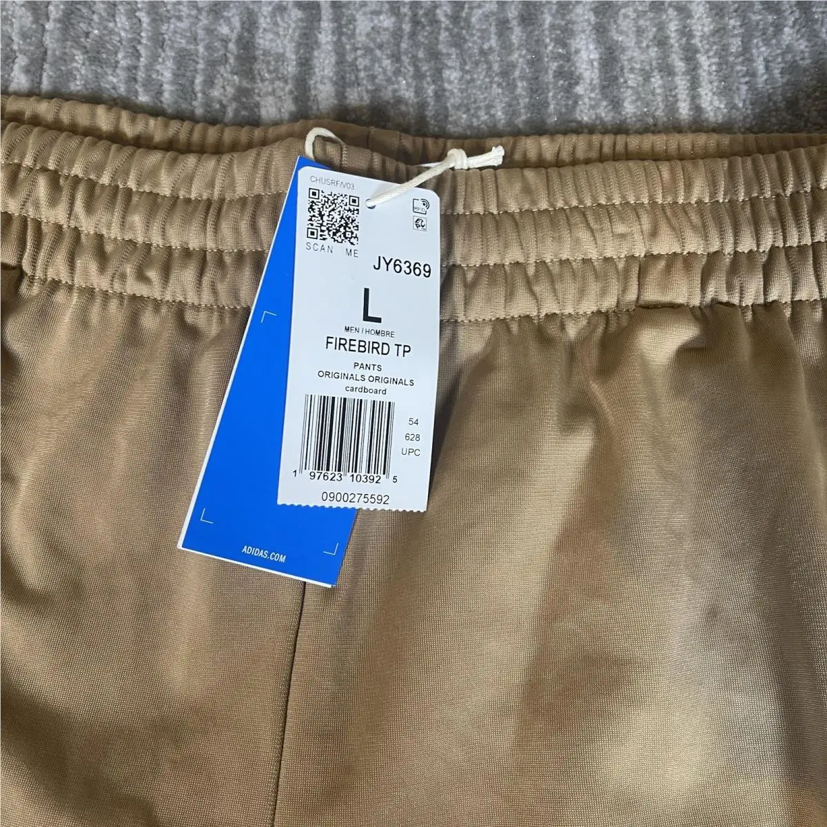 Adidas clothing - Beige 10