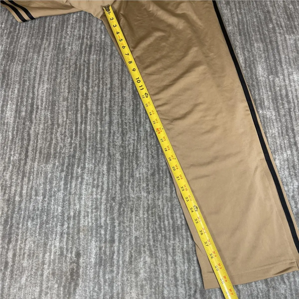 Adidas clothing - Beige 18