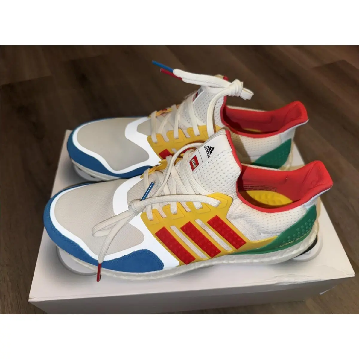 Adidas shoes - adidas Ultraboost - Ultraboost - FZ3983 - Multicolor, Manufacturer: Cloud White/Red/Shock Blue 3