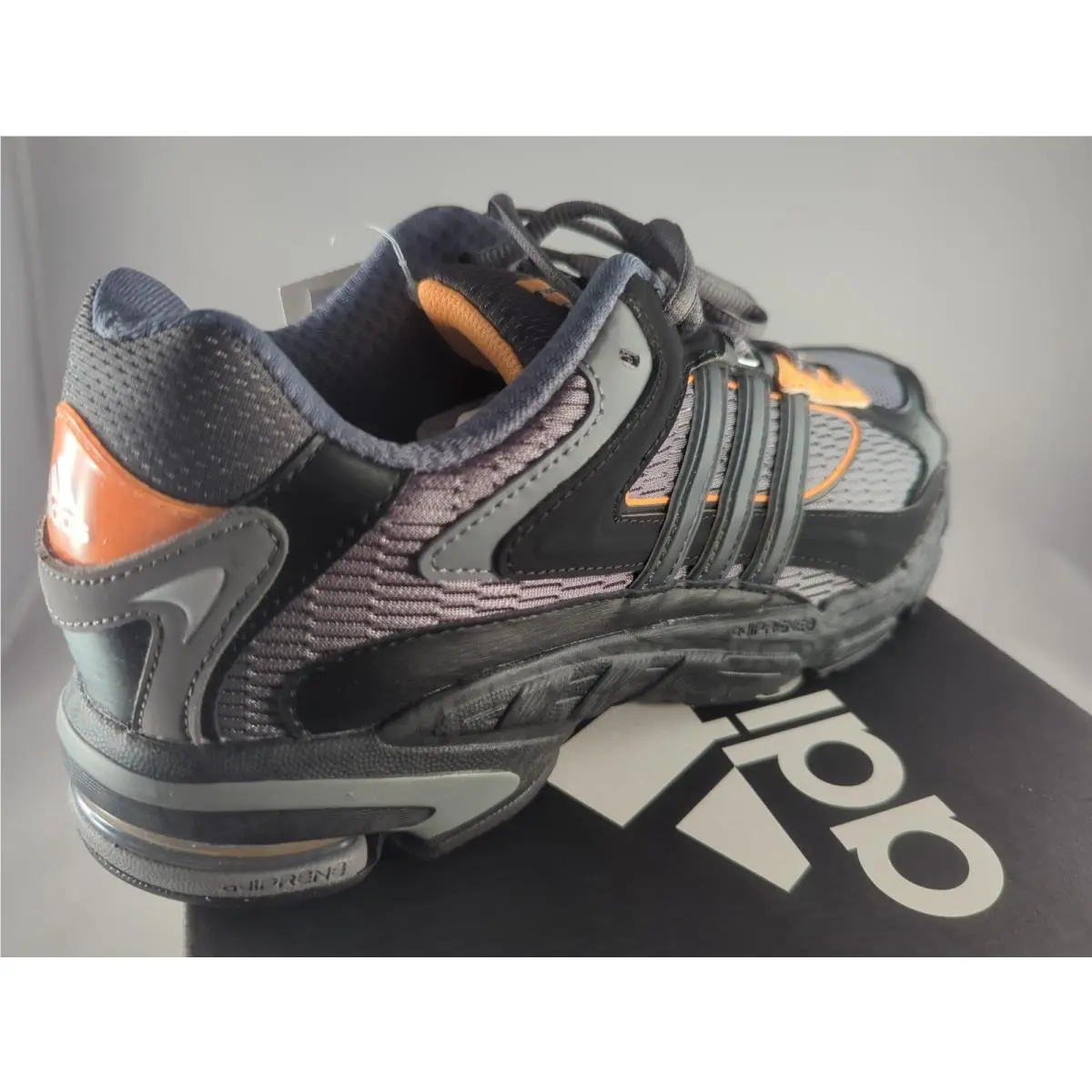 Adidas shoes - Response CL - Response - FX7725 - gray 