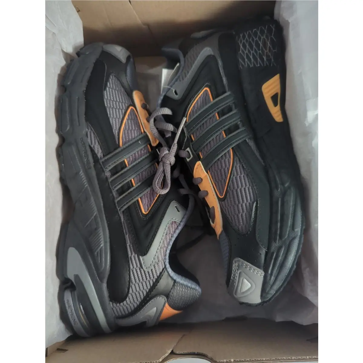 Adidas shoes - Response CL - Response - FX7725 - gray 