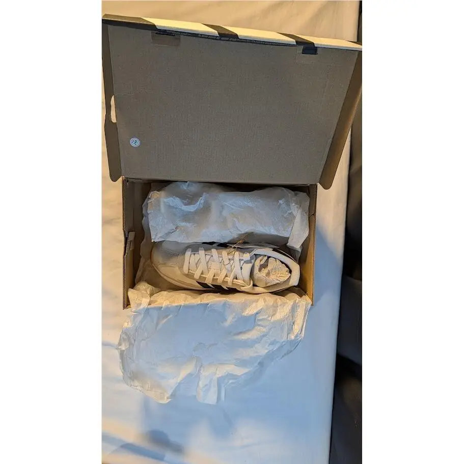 Adidas shoes - NA - White 0