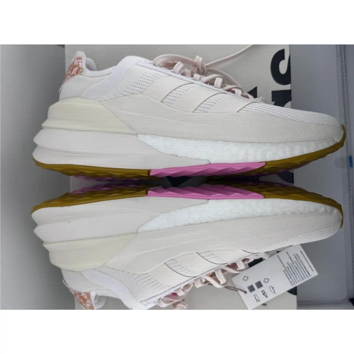 Adidas shoes - adidas Avryn - Avryn - IE8518 - White 2