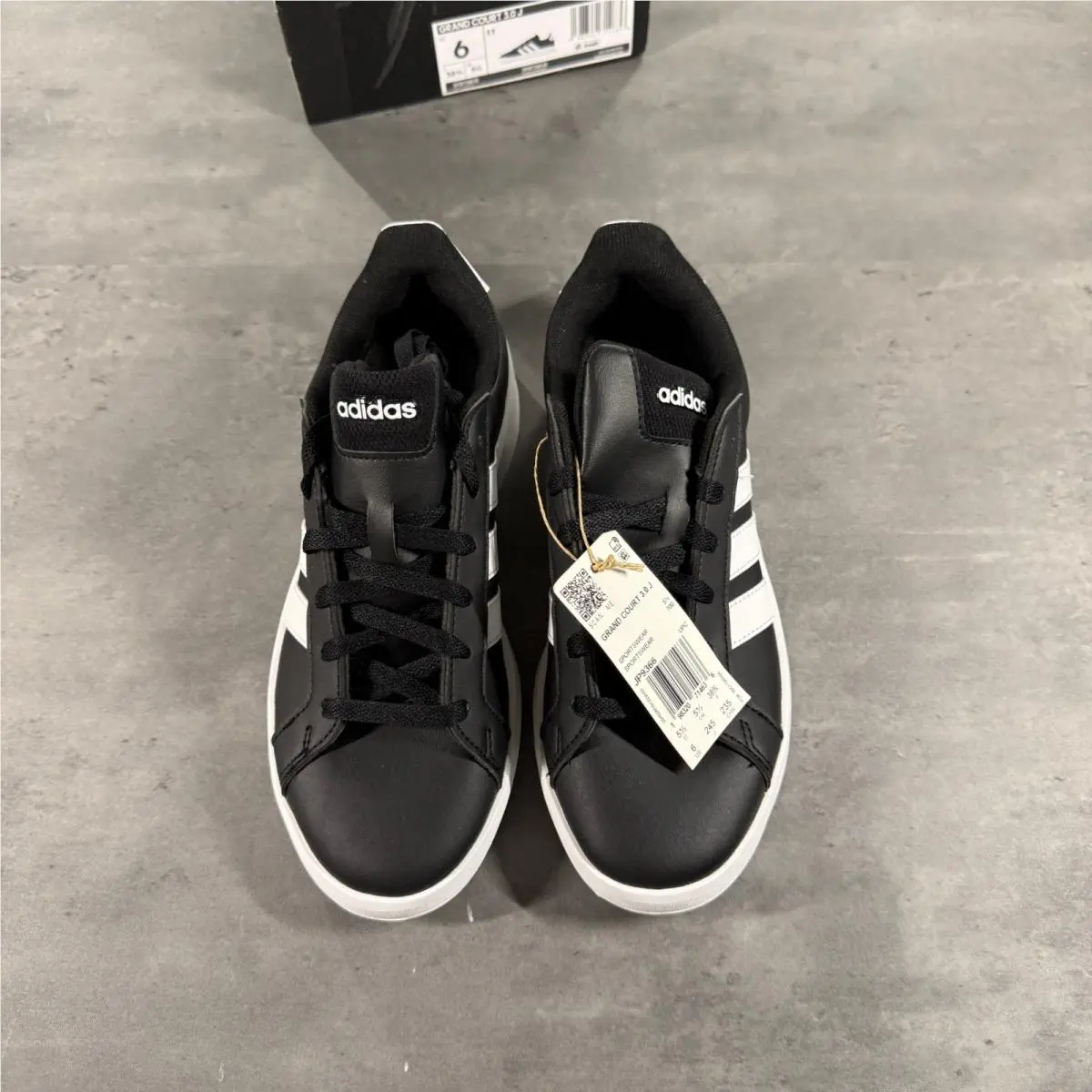 Adidas shoes - Grand Court 3.0 J - Grand Court - Black 0