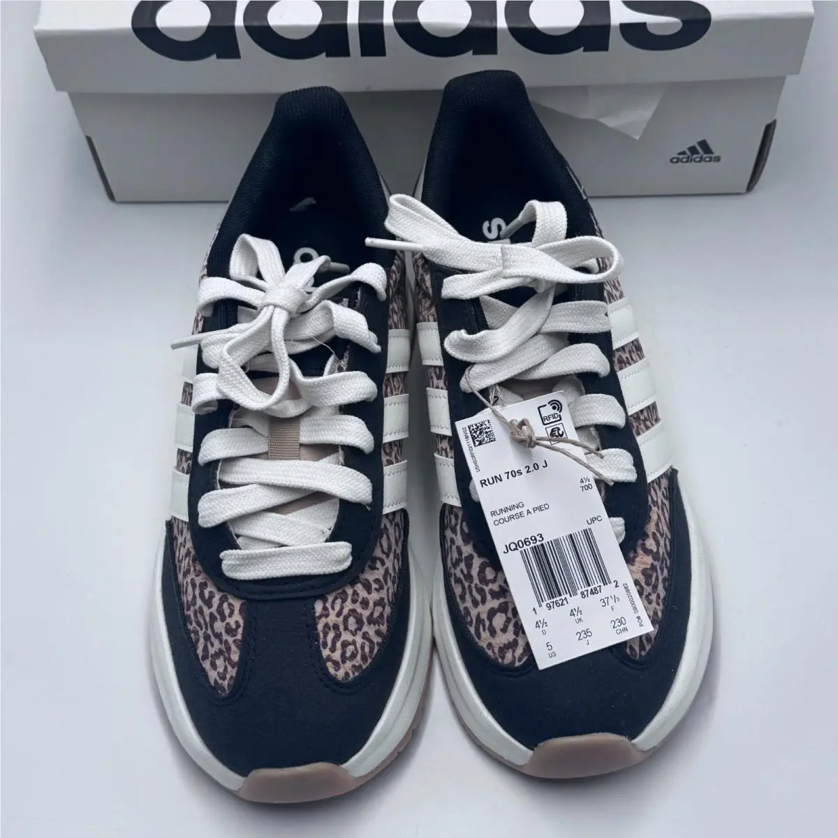 Adidas shoes - adidas Run 70s - Run - Brown 3