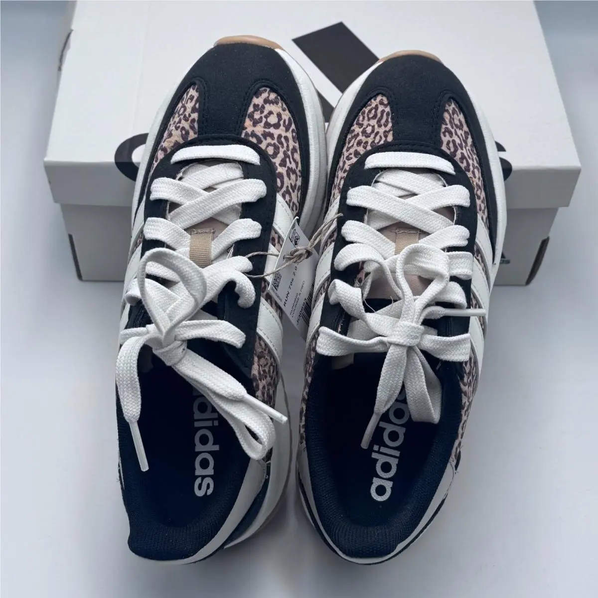 Adidas shoes - adidas Run 70s - Run - Brown 6