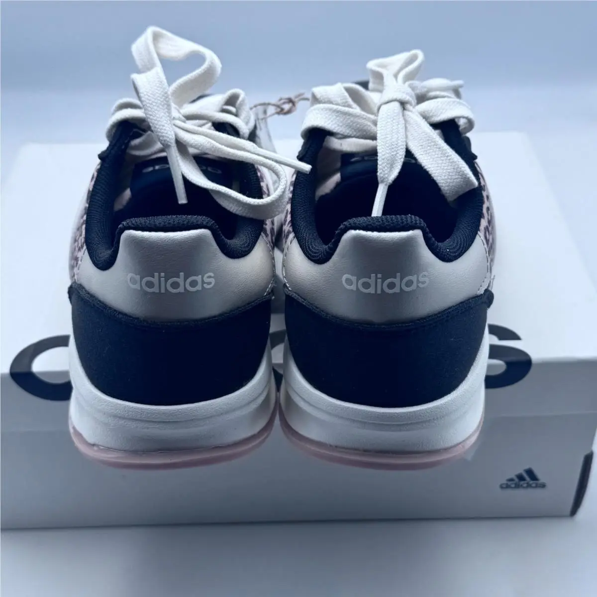 Adidas shoes - adidas Run 70s - Run - Brown 1