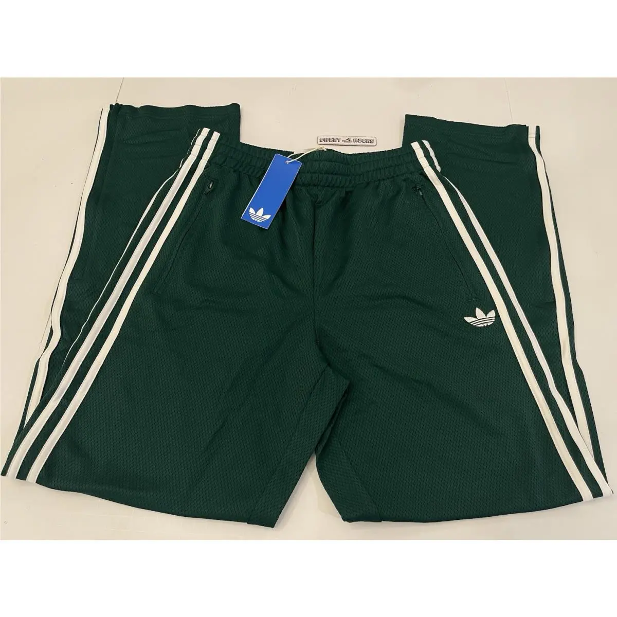 Adidas clothing - adidas Originals Adicolor Firebird - Originals Adicolor Firebird - KD4076 - Green 1
