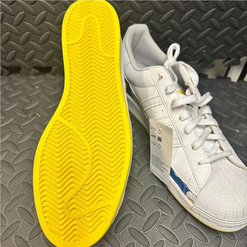 Adidas shoes - White 3