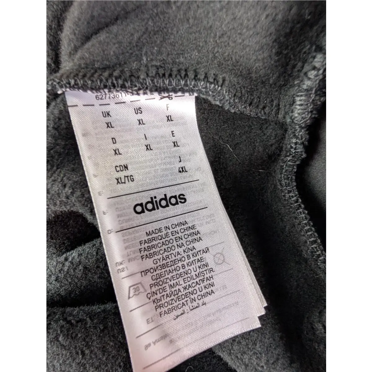 Adidas clothing - Black 5