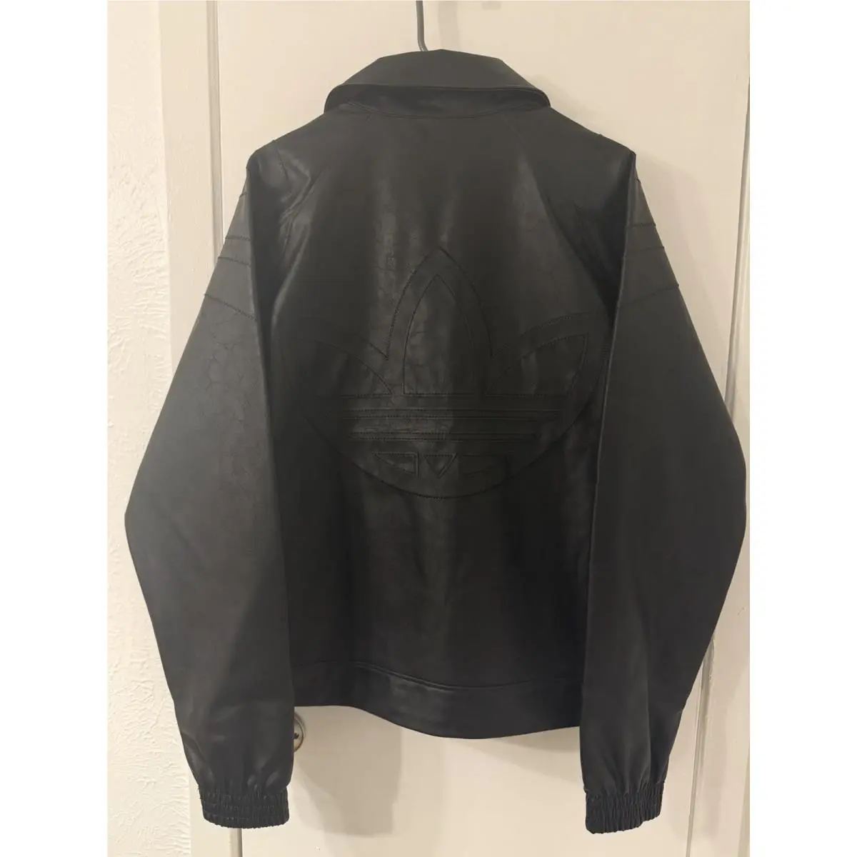 Adidas clothing - Black 12